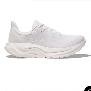 New in Box HOKA Women's Arahi 8 White/White Running Shoes